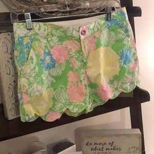 Lilly Pulitzer buttercup shorts
